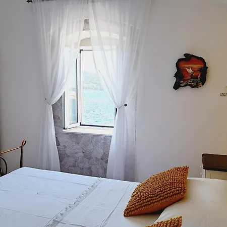 Guest house And By The Sea - 2452 Vis